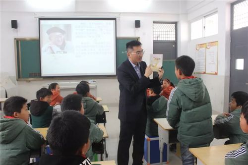 【教育彩虹】扬州世明双语学校到江上青小学开展手拉手送教活动