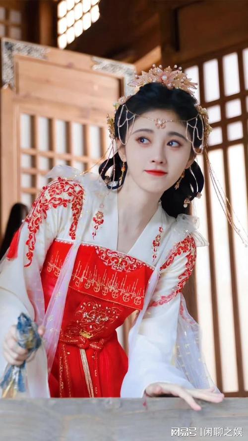 鞠婧祎新古装公主造型美得不可方物