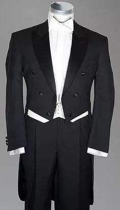 晨礼服也是人称王子式礼服,单排扣和双排扣都可以,他不及燕尾服与晨