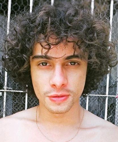 2021最吸引女人的33款男士卷发发型!