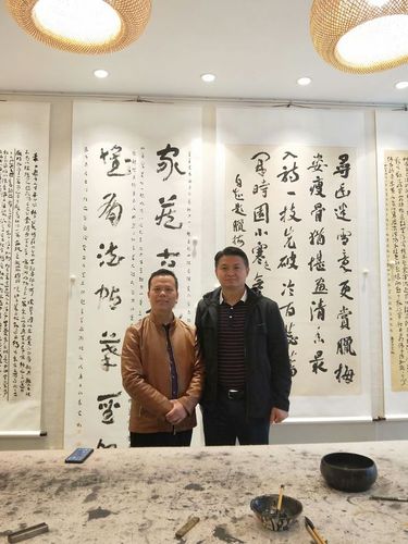 南宁市五象书画院与贵港青年书法家协会举行书法教育交流会