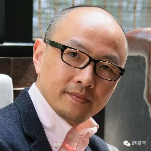 晒墨宝 新闻资讯 活动速递 > 正文   代表作有《中国篆刻百家傅巍卷》
