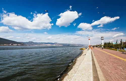 滇池海埂大坝5.jpg