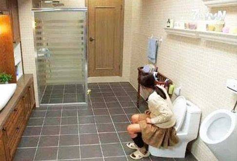 大部分女人厕所里会有这行为 99%人秒懂!(1)