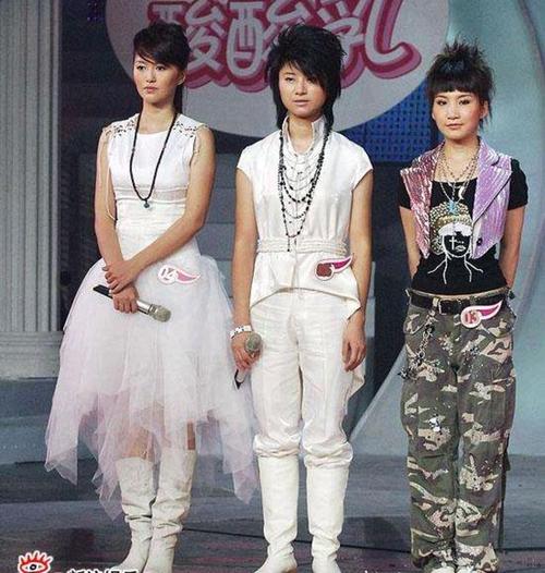 出道以来,尚雯婕为什么频繁整容?在王牌中和沈腾的