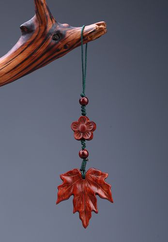印度小叶紫檀木雕枫叶吊坠女项链钥匙扣汽车挂件手机挂链红木饰品