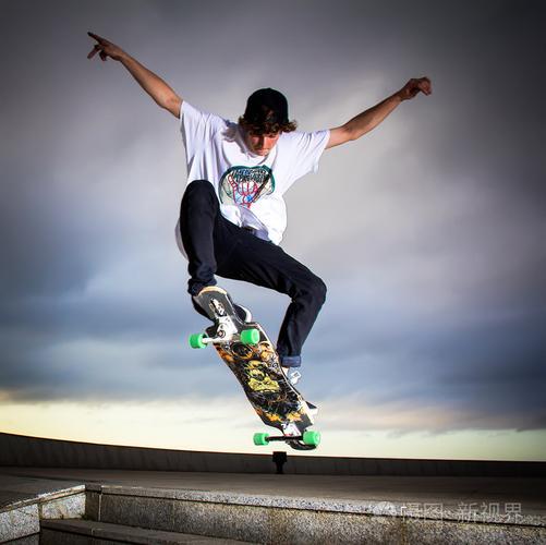 照片 人物 滑板手.jpg