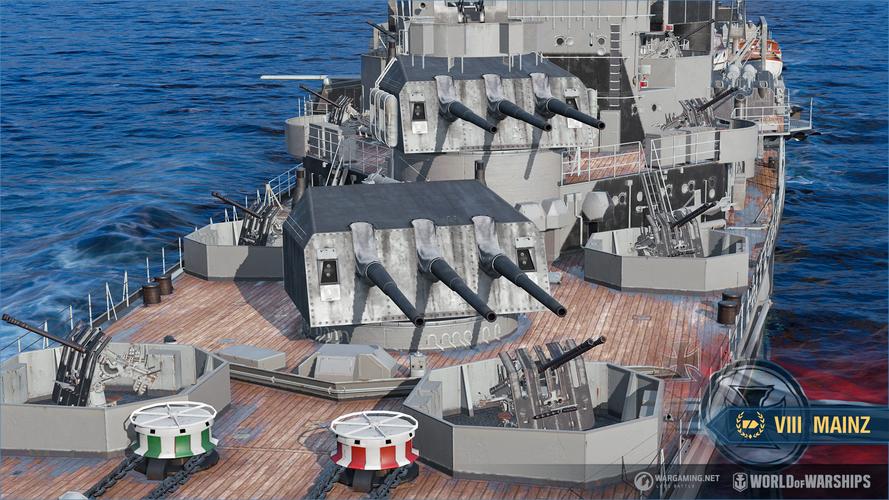 她以admiral hipper(希佩尔海军上将)级重型巡洋舰为基础来开发.
