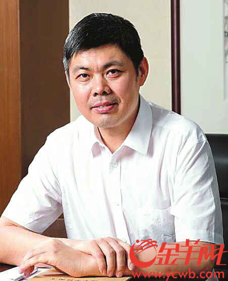 暨南大学党委副书记,研究员,高等教育管理研究专家夏泉.受访者供图