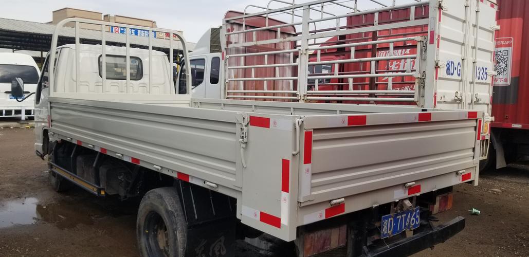 江铃顺达平板车