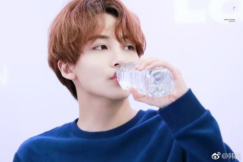 [seventeen][分享]181125 几乎不画眼妆的尹净汉 依旧