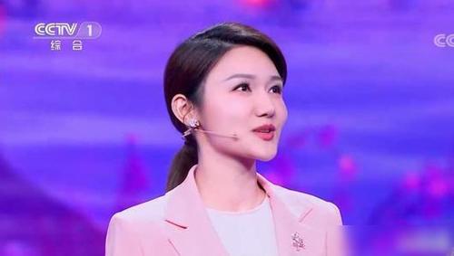网易首页>网易号>正文申请入驻> 这一切都是对龙洋主持能力的肯定.