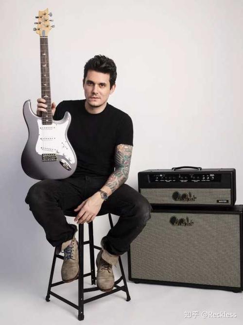 john mayer 手中拿的就是 silver sky