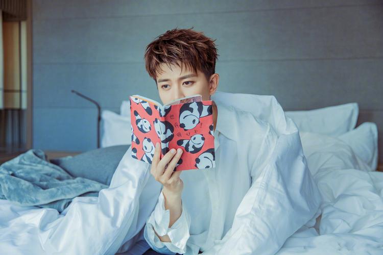 任嘉伦 电脑壁纸