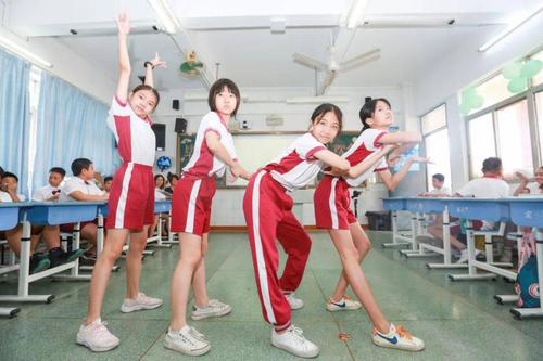 逐梦少年扬帆起航2020年三水区实验小学六年级毕业典礼暨毕业联欢会