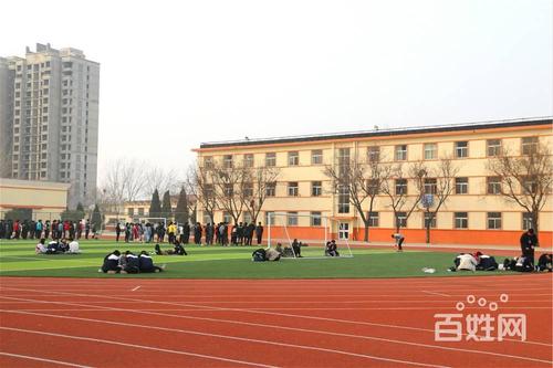 技校都有什么专业?女生学什么专业好?ui设计高薪