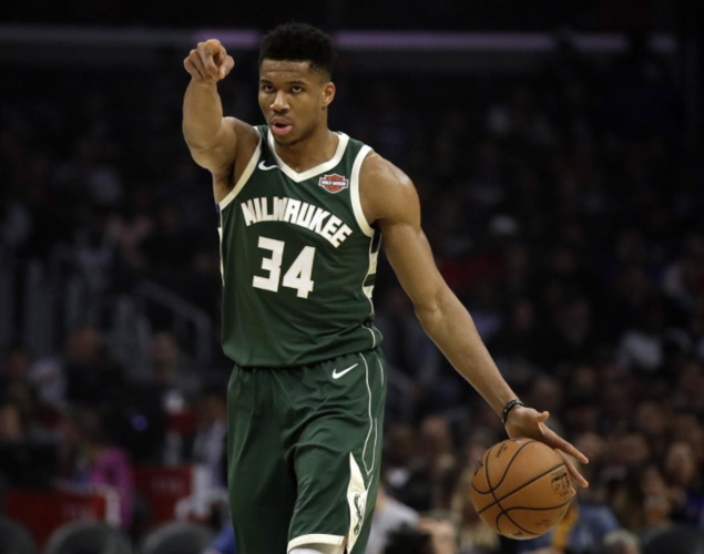 还是老毛病啊!雄鹿队关键时刻缺少终结者,字母哥夺冠难了!