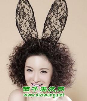 90后女生烟花烫发型图片大全