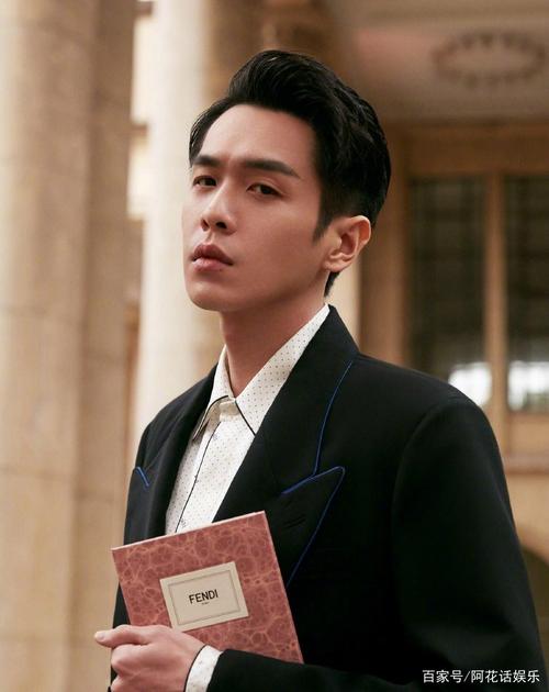 张若昀高分作品一览:庆余年8分位列第二,第一名堪称其颜值巅峰