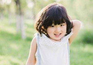 幼儿园超萌的小女孩短发发型图片 童年期不能错过的小女孩短发图片