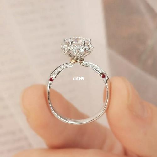 客订:手捧花款_捧花_钻戒_时尚_配饰