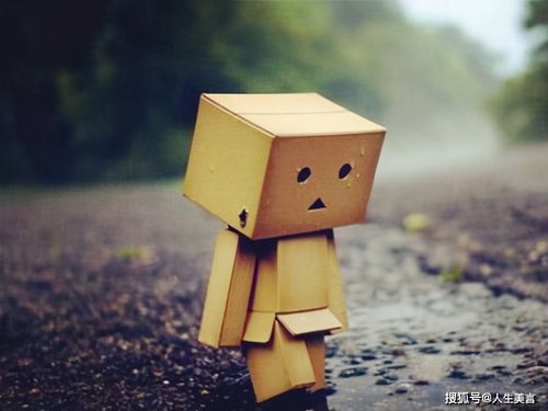 朋友圈发泄情绪的句子释放你说不出的压抑和心累