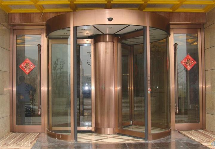 古铜色玻璃旋转门