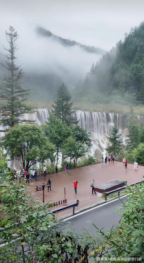 8月30号31号九寨沟天气及温度实况,景区游客穿衣实拍图片