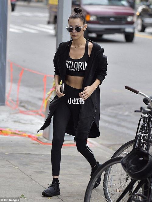 bella | gym look_贝乐怎么样_健身_复古_bellahadid