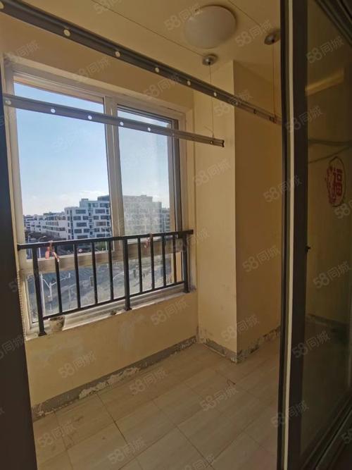 实拍佘北家园茗雅苑精装南北通透大两房沿街商铺公交895路等