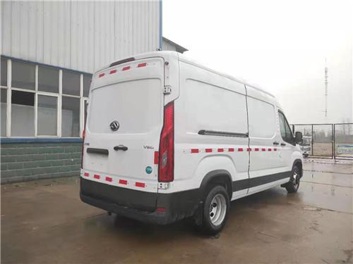 国六上汽大通v90面包冷藏车匹配上柴发动机150马力发动机图片参数介绍