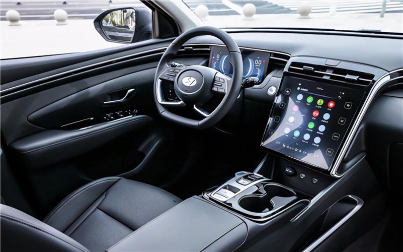 北京现代途胜l内饰