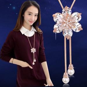 装饰品项链女配衣服珍珠吊坠价格
