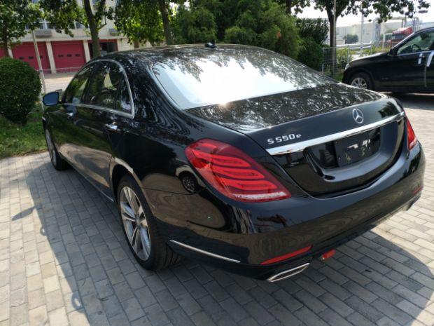 18款奔驰s550e油电混合版报价多少钱天津奔驰s550现车最低报价