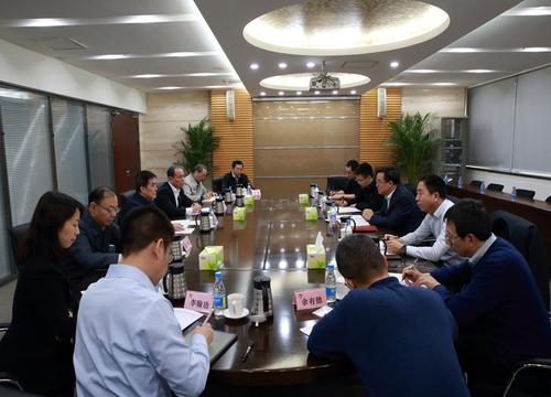 长,机关党委书记吴焰同志与定点帮扶的兴和县委书记付海青同志一行,就
