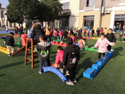 格林贝尔幼儿园～冬天不怕冷户外活动精彩瞬间 - 美篇