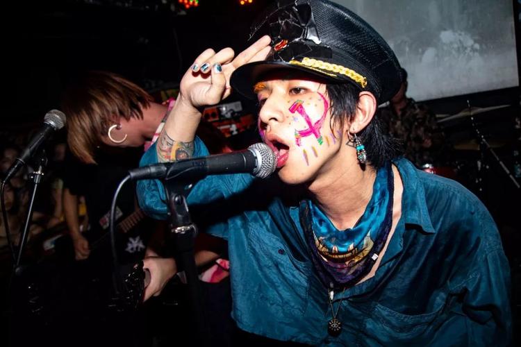 丢莱卡乐队武汉演唱会