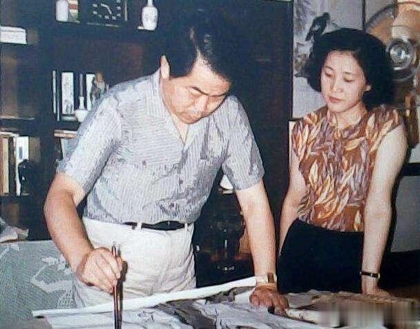 80岁范曾三段婚姻楠莉积累巨大财富晚景凄凉