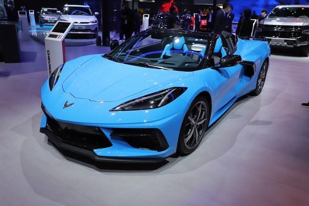 美国最棒的超跑科尔维特c8硬顶敞篷又来了