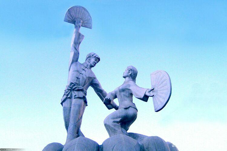 《小河淌水》的故乡一一云南弥渡