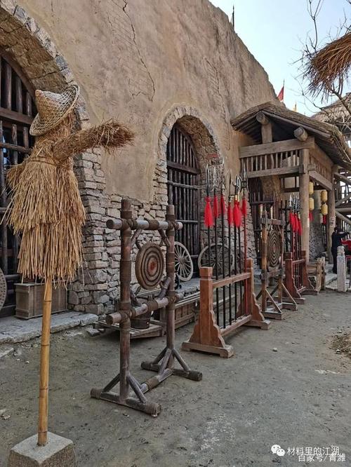 来吧,这里是更可感知的红高粱影视城