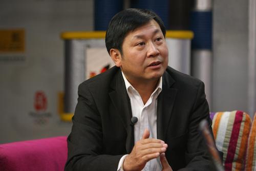 张晓的个人经历