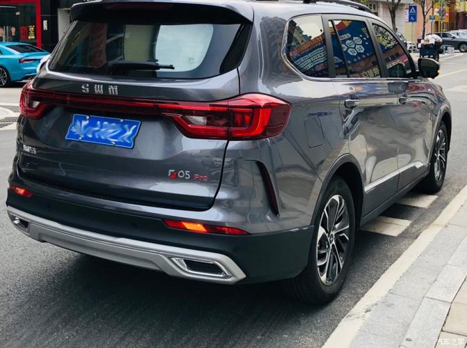 swm斯威g05 2021款 pro 1.5t 自动豪华型 7座怎么样