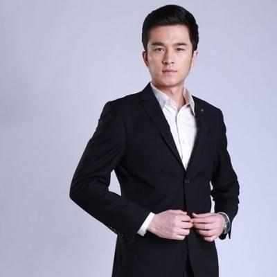 微信职业装性头像