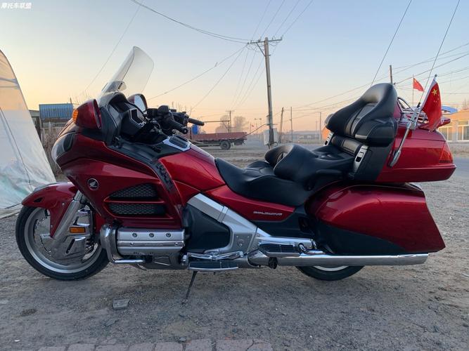 13本田金翼车况自己看吧 - 摩托车论坛|摩托车联盟
