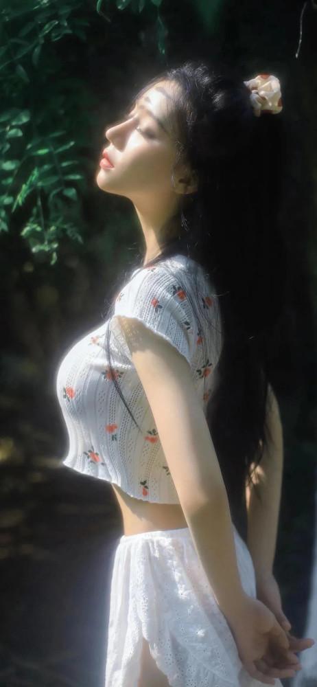 4k超清壁纸锁屏壁纸禁欲系壁纸