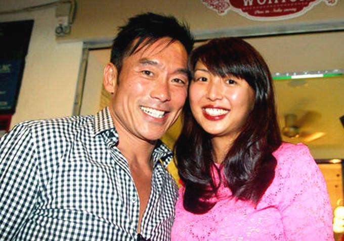 55岁郑浩南近照皱纹横生略显老与大岛由加利离婚后低调再婚