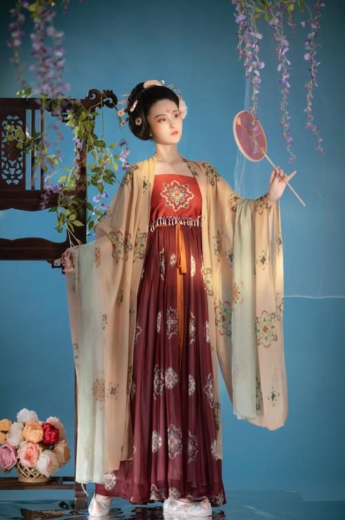 凤兰栖诃子裙原创汉服女唐制仕风古装贵妃夏季仙气绣花大袖衫套装