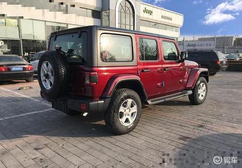 易车 正文 2021款jeep牧马人赤道红色金属漆到店实拍!
