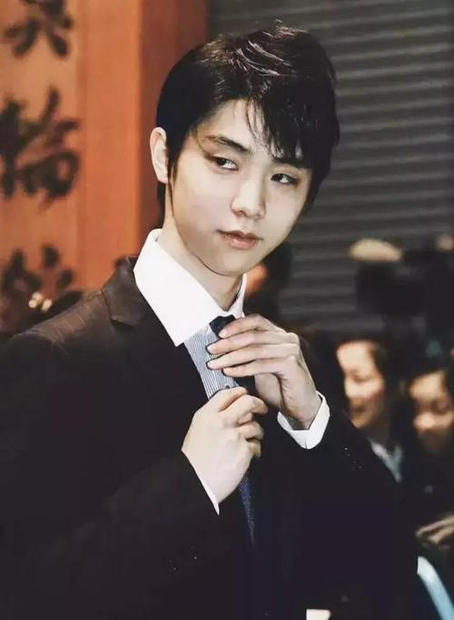 羽生结弦的真面目昨天你被这位花样滑冰界超级美少年刷屏了么